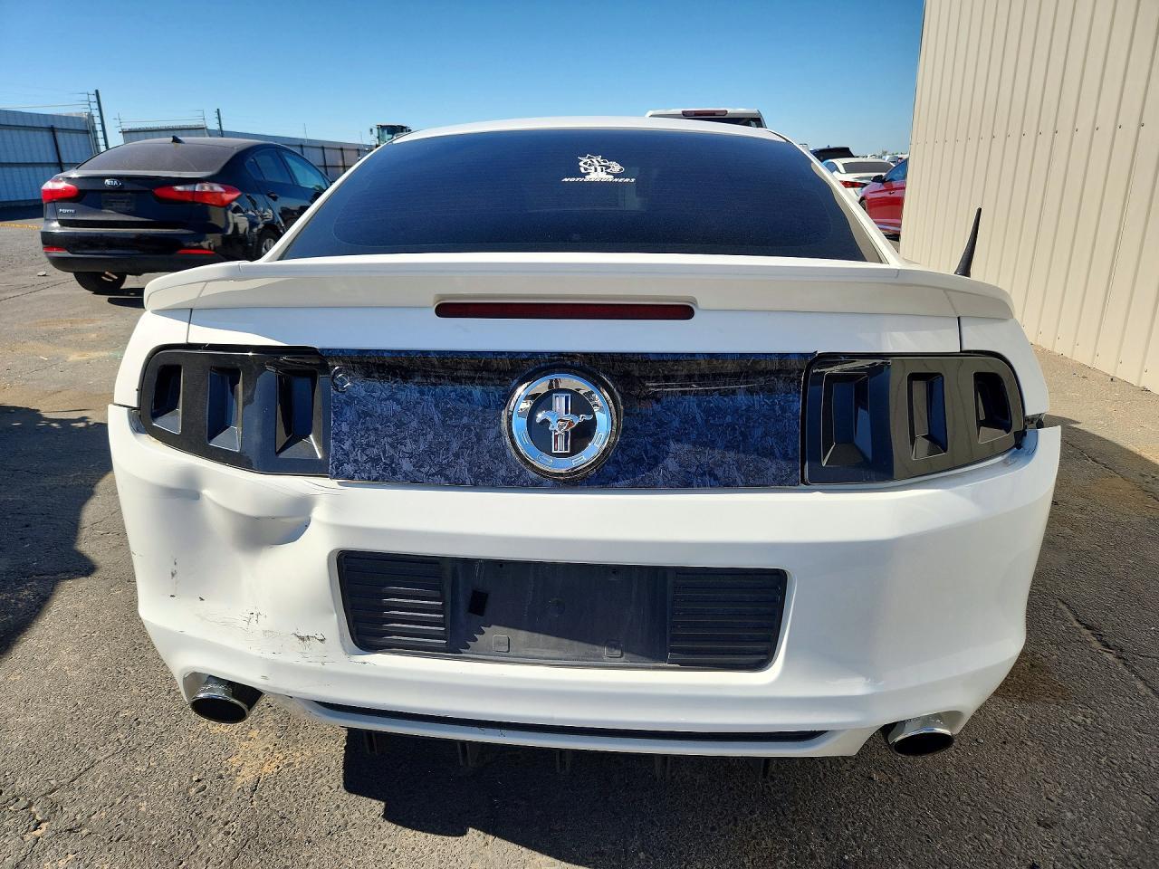 2013 Ford Mustang - zdjęcie 6