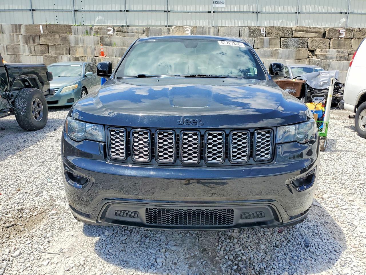 2018 Jeep Grand Cherokee Laredo - zdjęcie 5