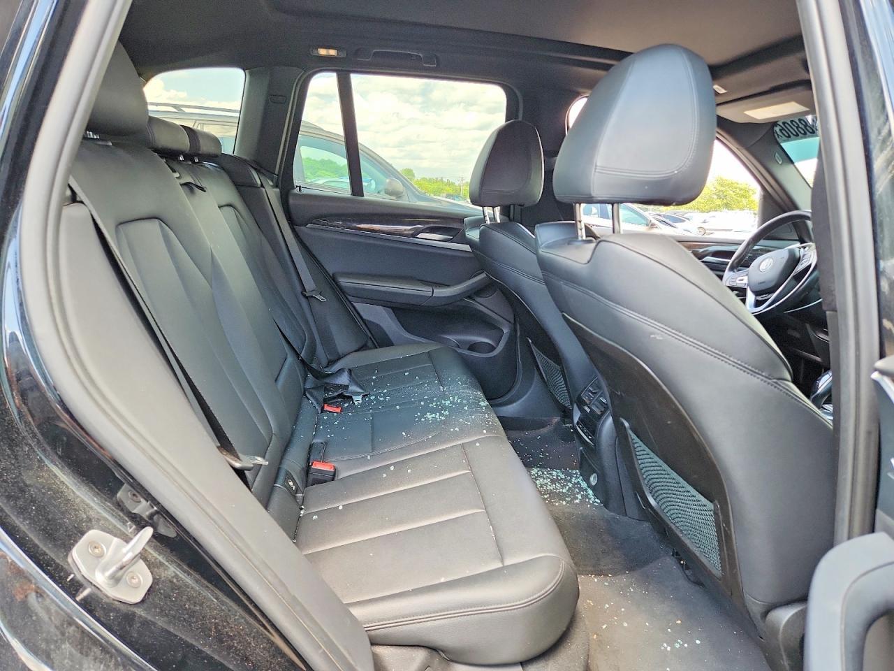 2018 BMW X3 xDrive30I - zdjęcie 11