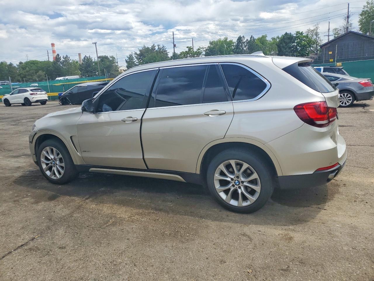 2014 BMW X5 xDrive35I - zdjęcie 2