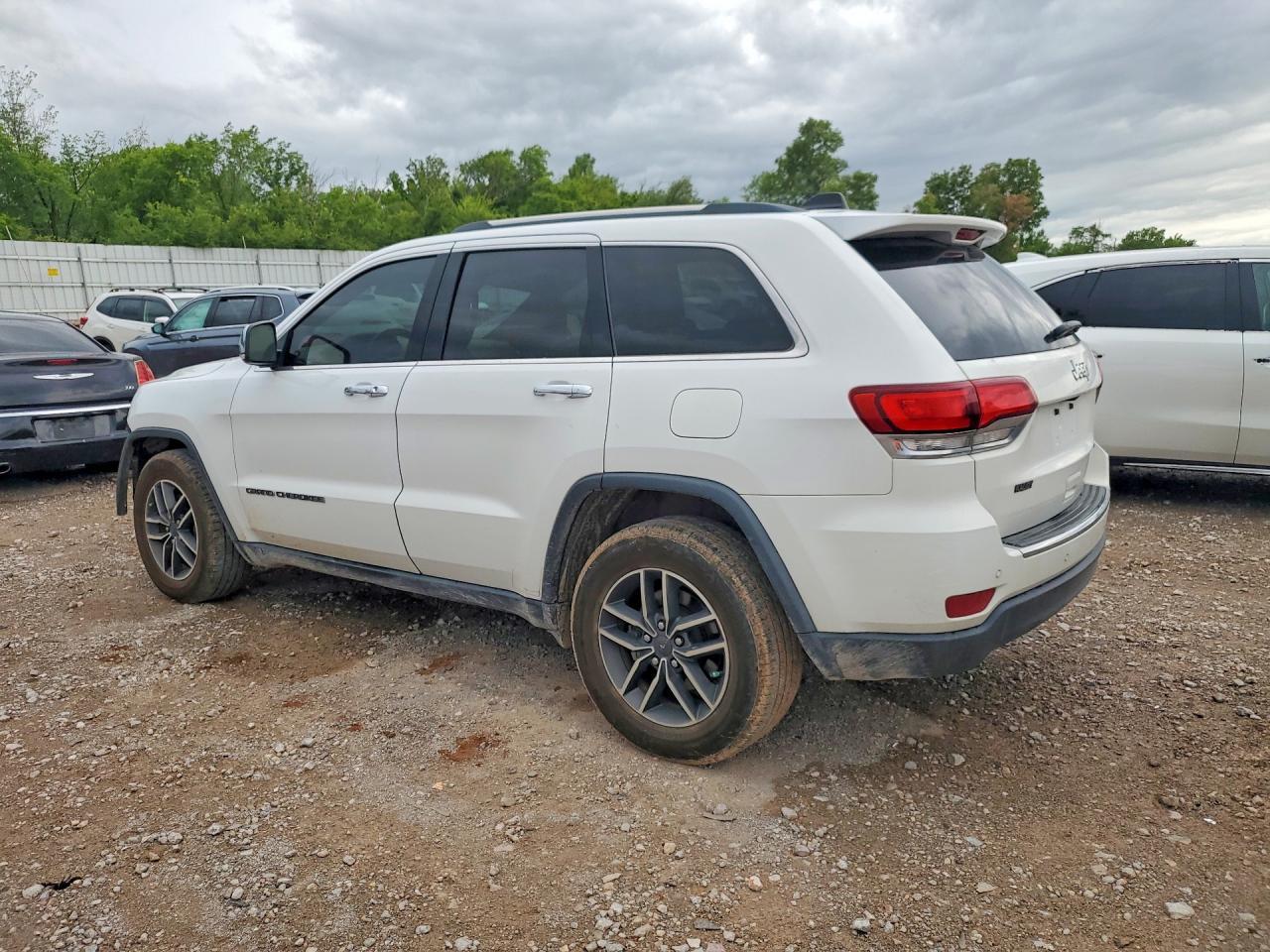 2022 Jeep Grand Cherokee Limited - zdjęcie 2