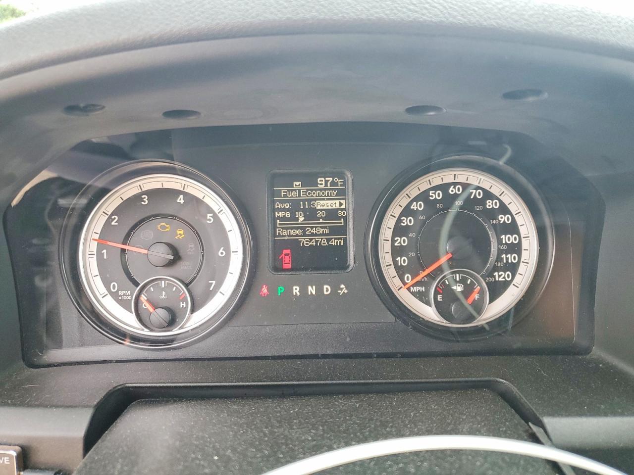 2014 Ram 1500 St - zdjęcie 9