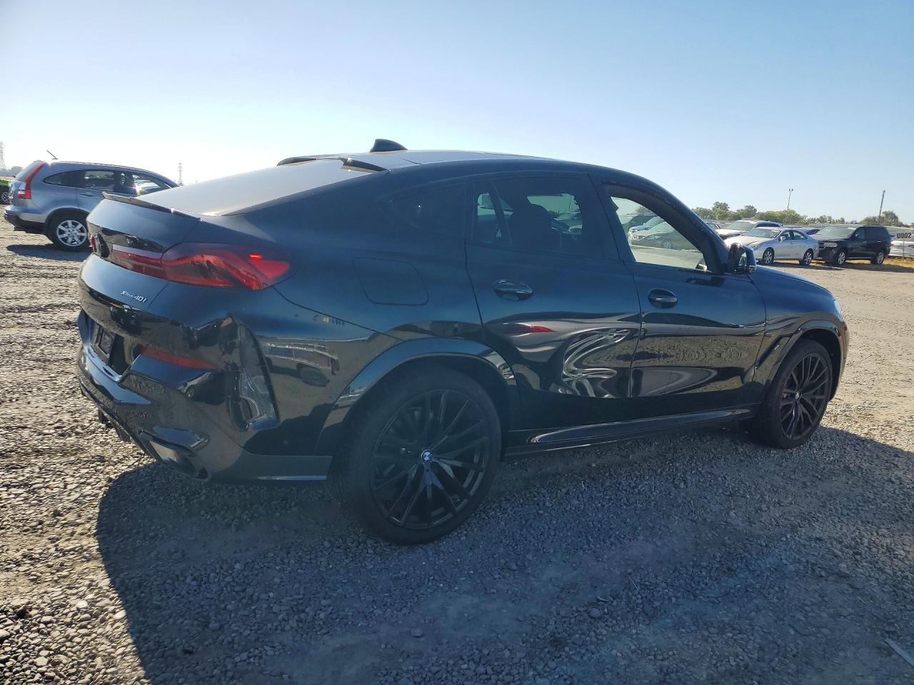 2023 BMW X6 xDrive40I - zdjęcie 3