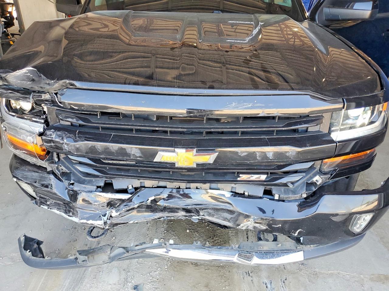 2018 Chevrolet Silverado K1500 Lt - zdjęcie 11