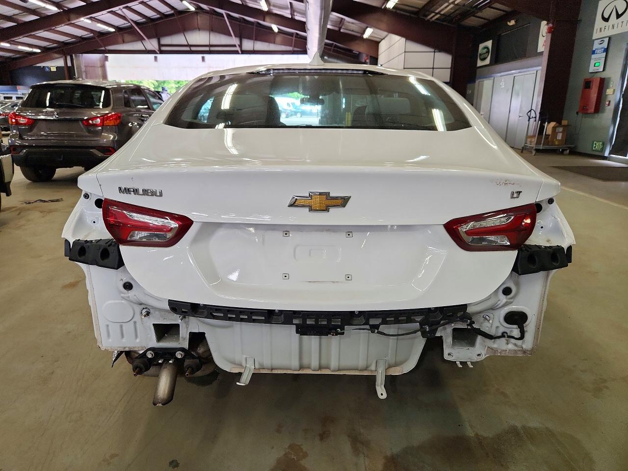 2022 Chevrolet Malibu Lt - zdjęcie 6