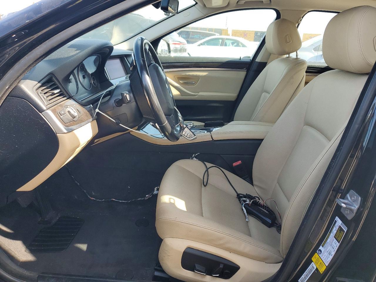 2016 BMW 528 I - zdjęcie 7
