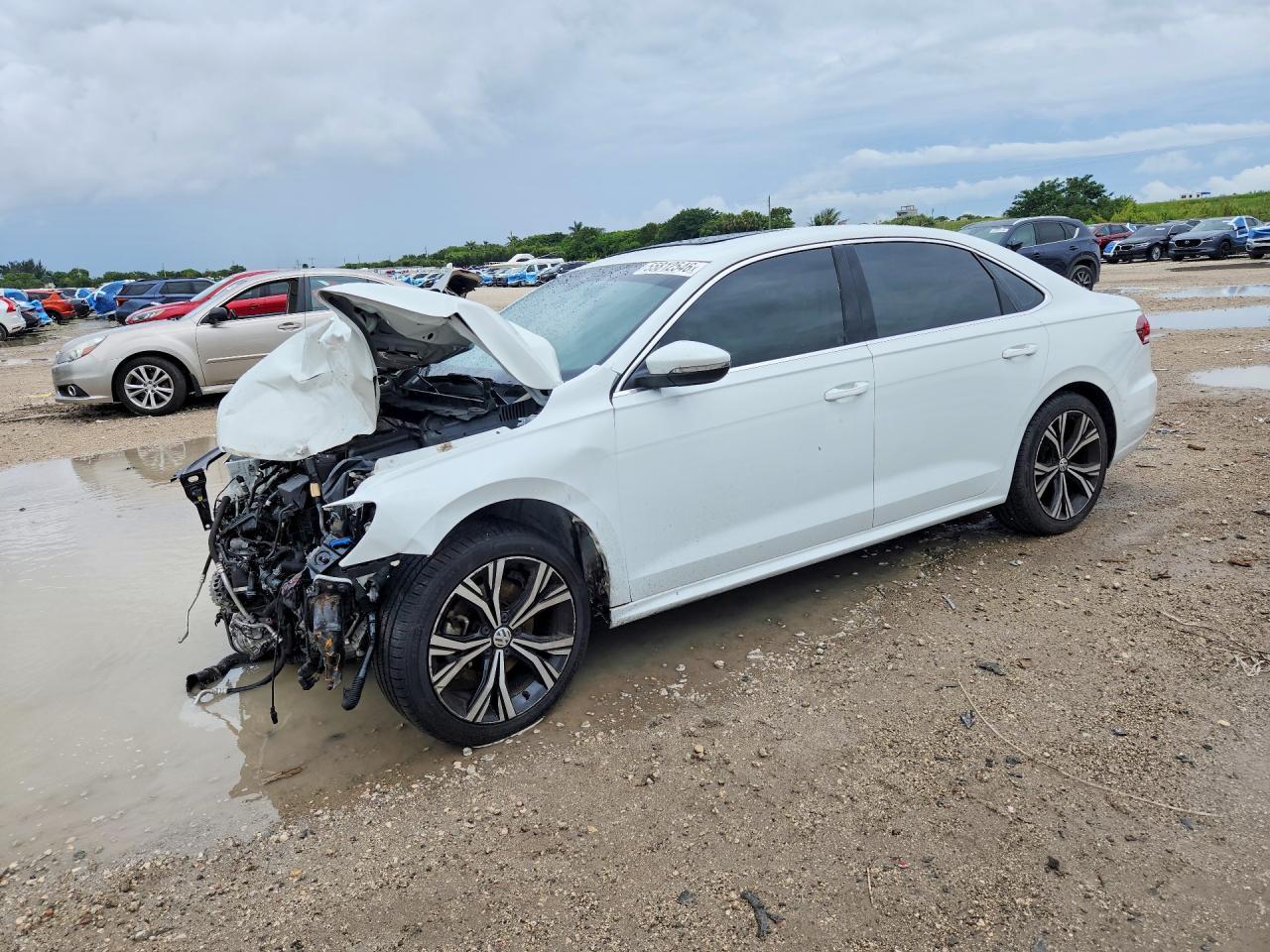 2021 Volkswagen Passat Se - zdjęcie główne