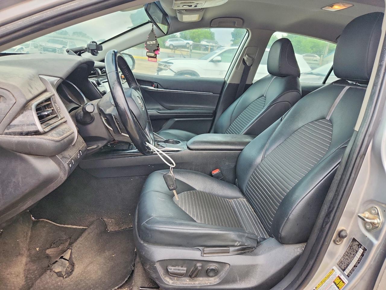 2019 Toyota Camry Se - zdjęcie 7