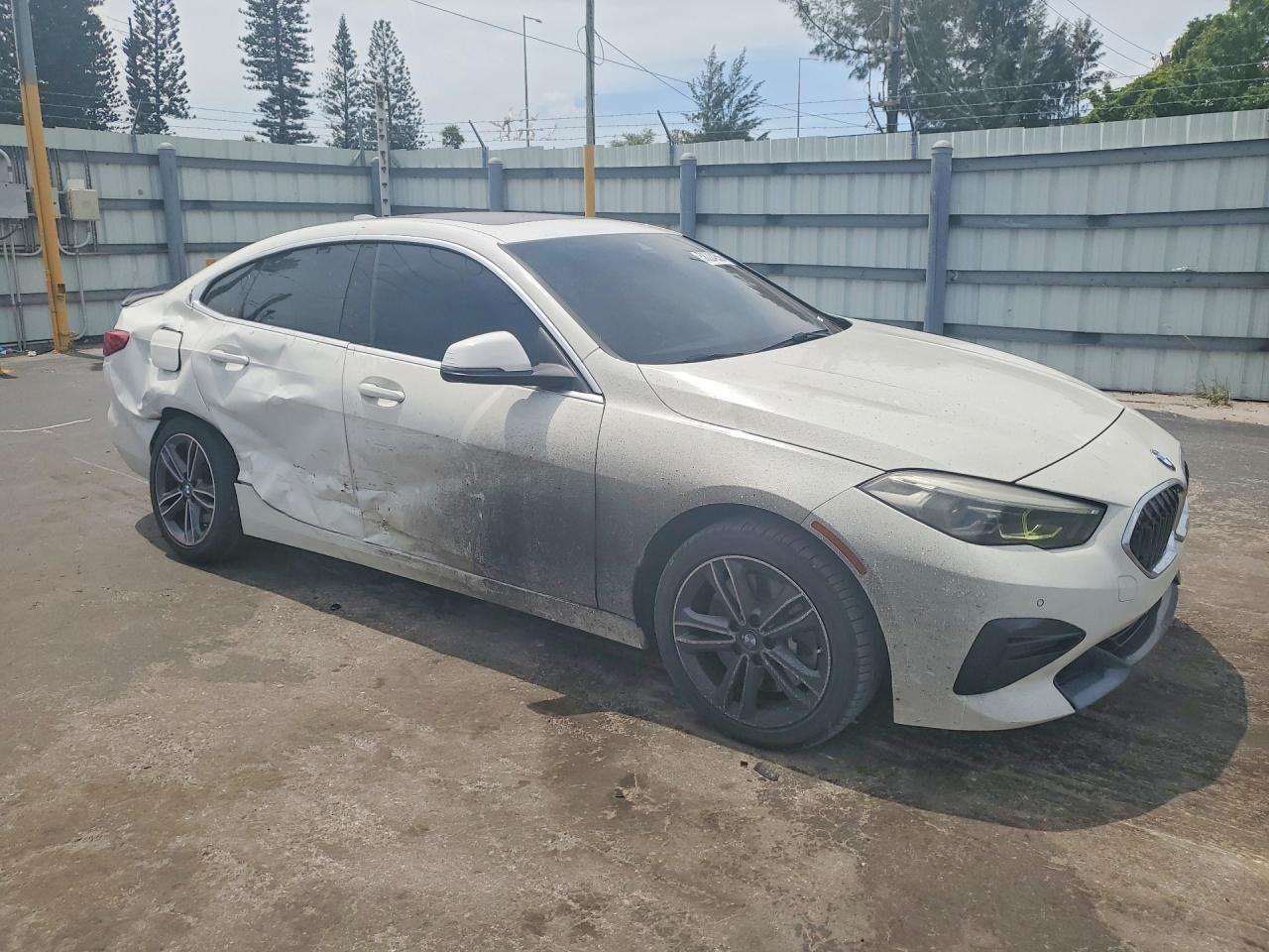 2024 BMW 228Xi - zdjęcie 4