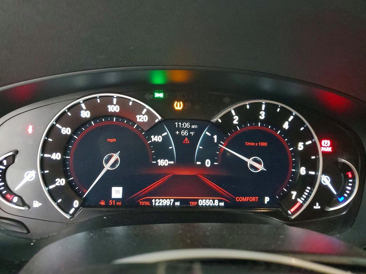 2018 BMW 530 Xi - zdjęcie 9
