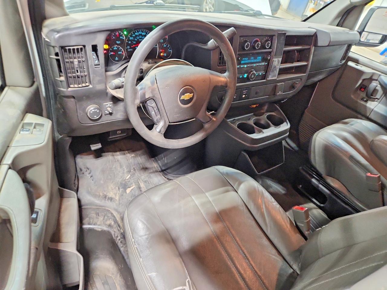 2015 Chevrolet 2500 Exp/C - zdjęcie 8