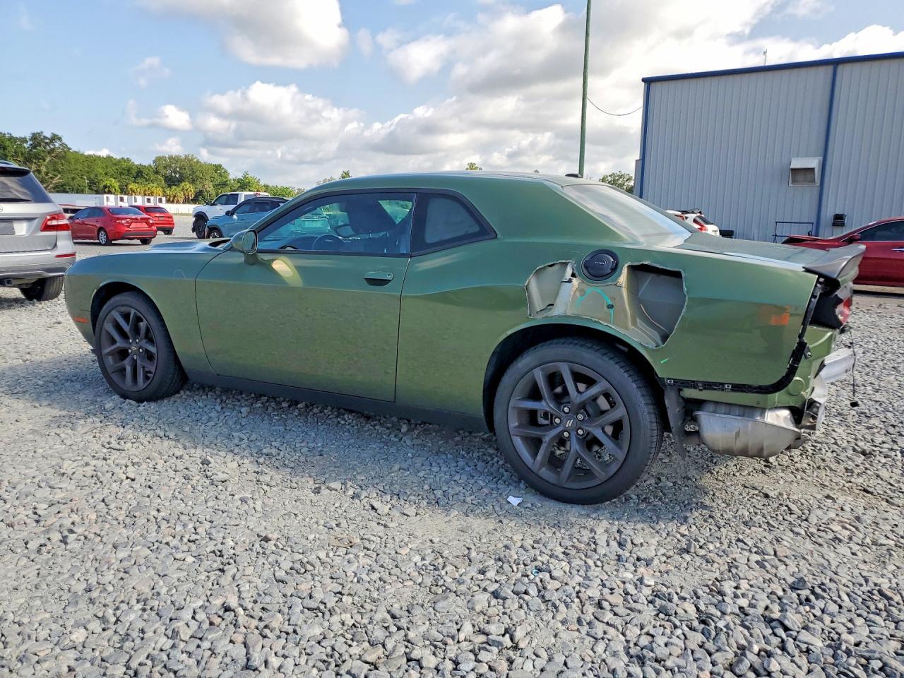 2023 Dodge Challenger Sxt - zdjęcie 2