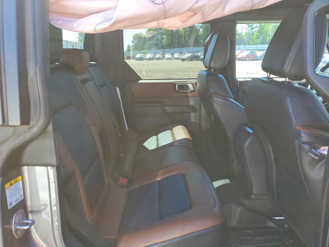 2024 Ford Bronco Outer Banks - zdjęcie 10