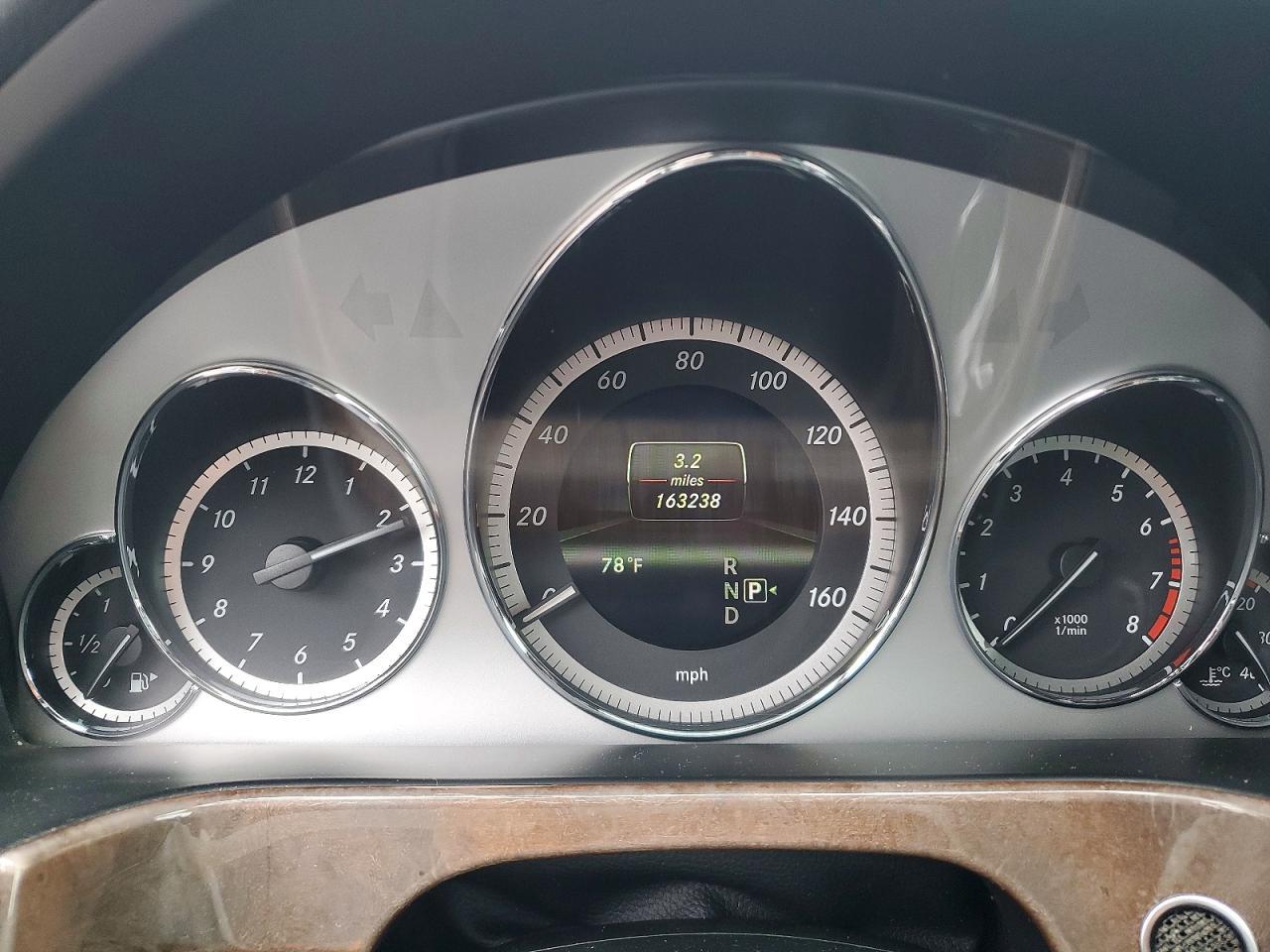 2013 Mercedes-Benz E 350 4Matic - zdjęcie 9