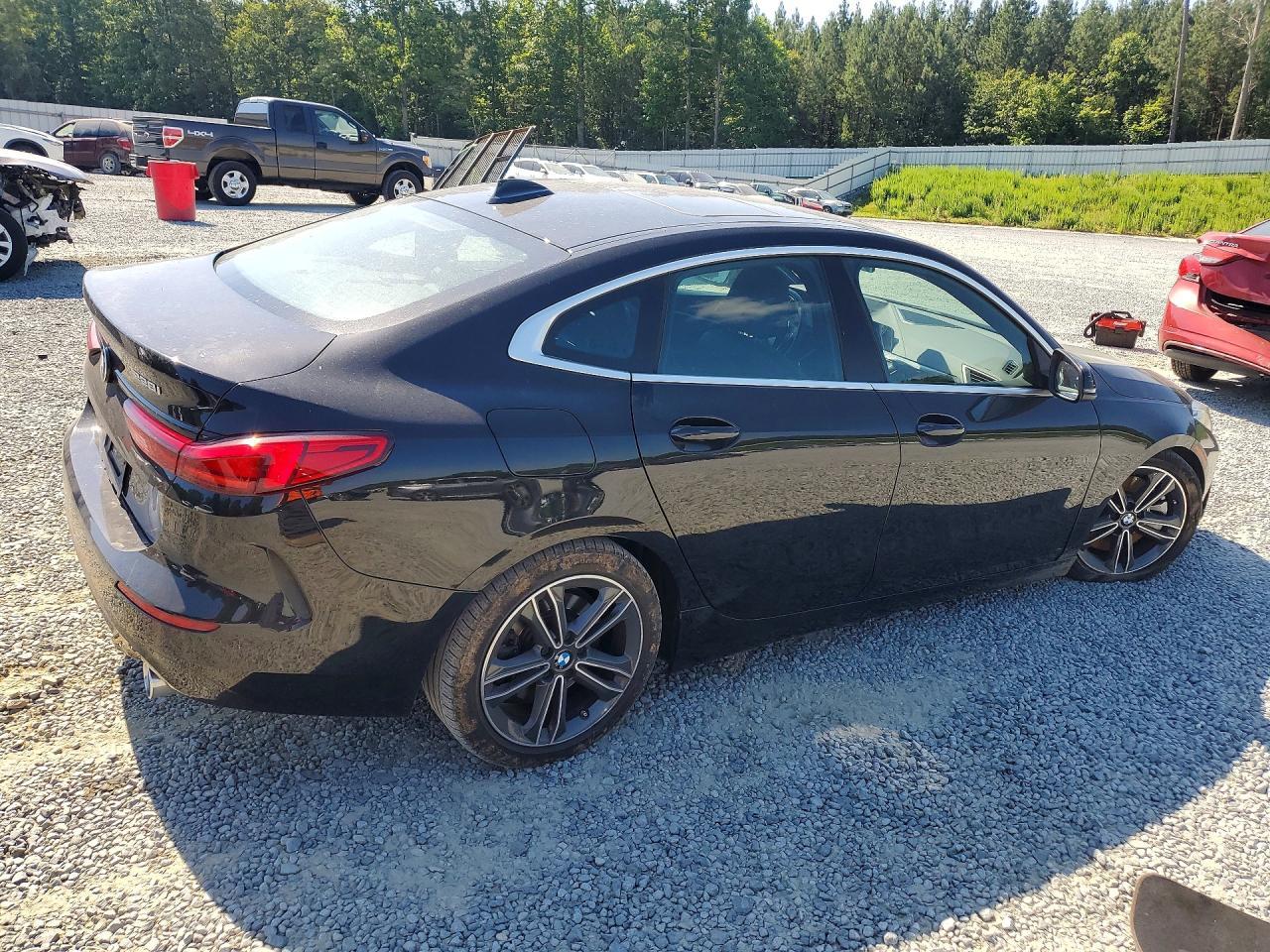 2024 BMW 228I - zdjęcie 3