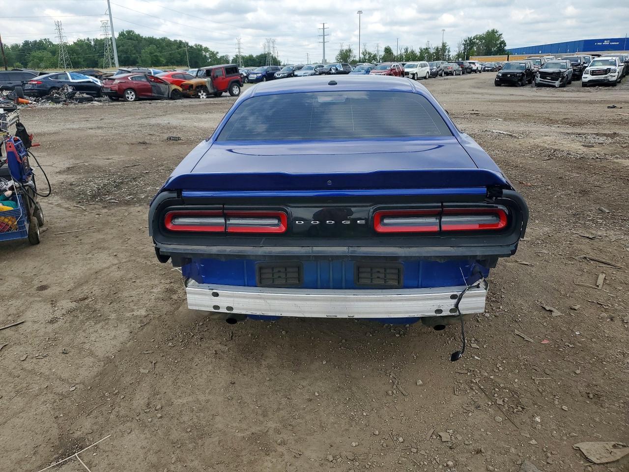 2022 Dodge Challenger Sxt - zdjęcie 6