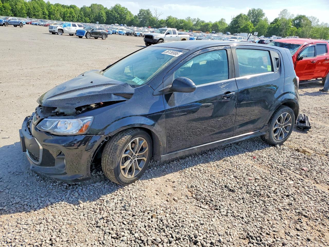 2020 Chevrolet Sonic Lt - zdjęcie główne