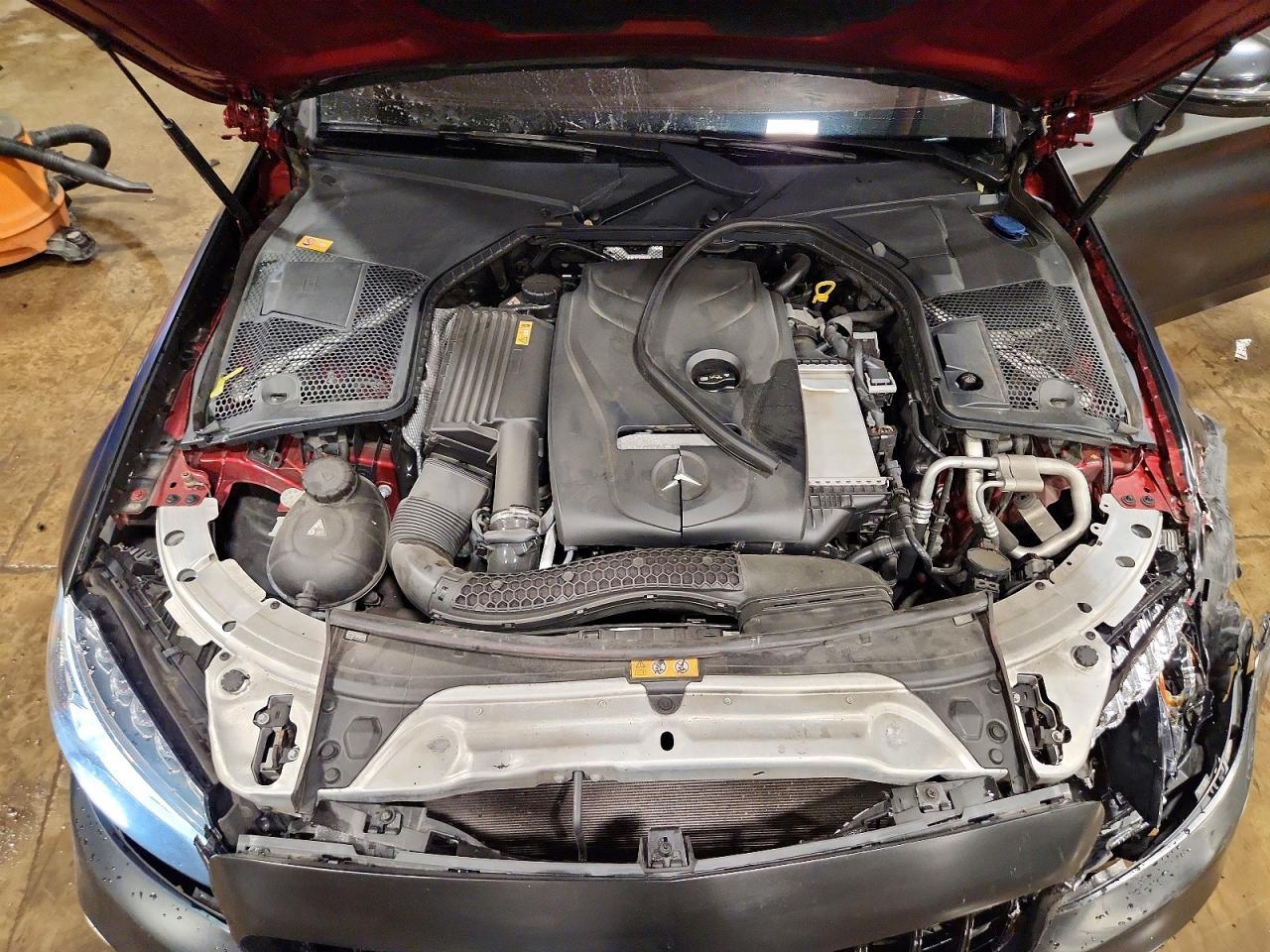 2017 Mercedes-Benz C 300 4Matic - zdjęcie 11