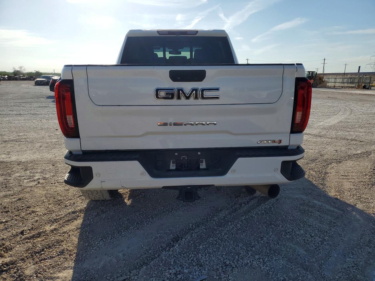 2022 GMC Sierra K2500 At4 - zdjęcie 6