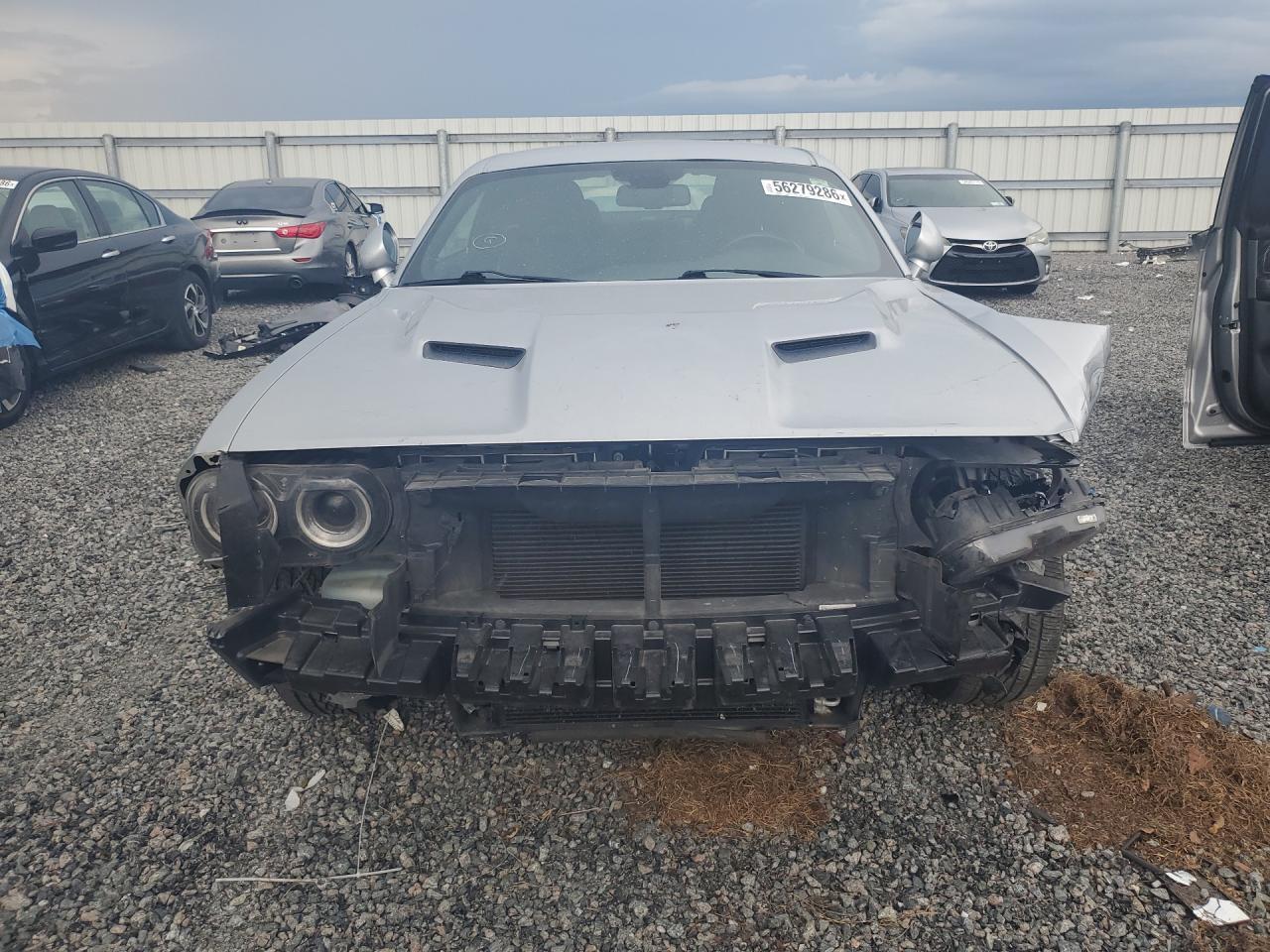 2021 Dodge Challenger Sxt - zdjęcie 5