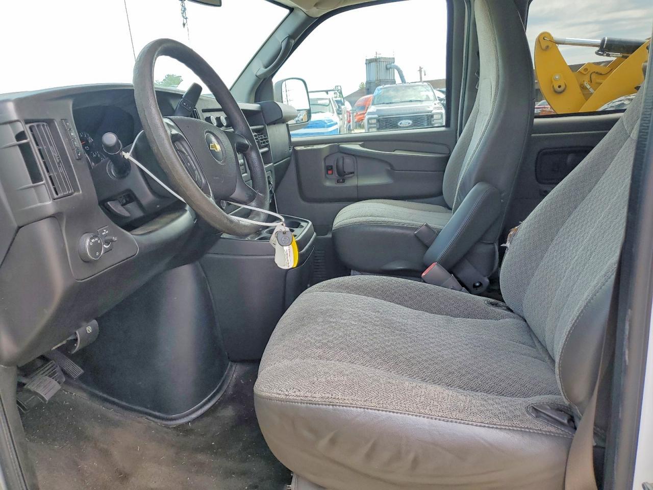 2013 Chevrolet Express G3500 Lt - zdjęcie 7