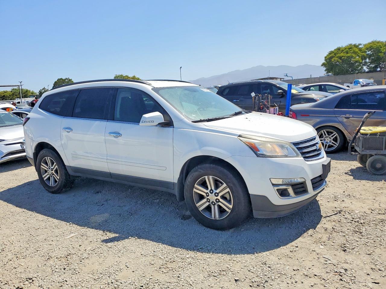 2017 Chevrolet Traverse Lt - zdjęcie 4