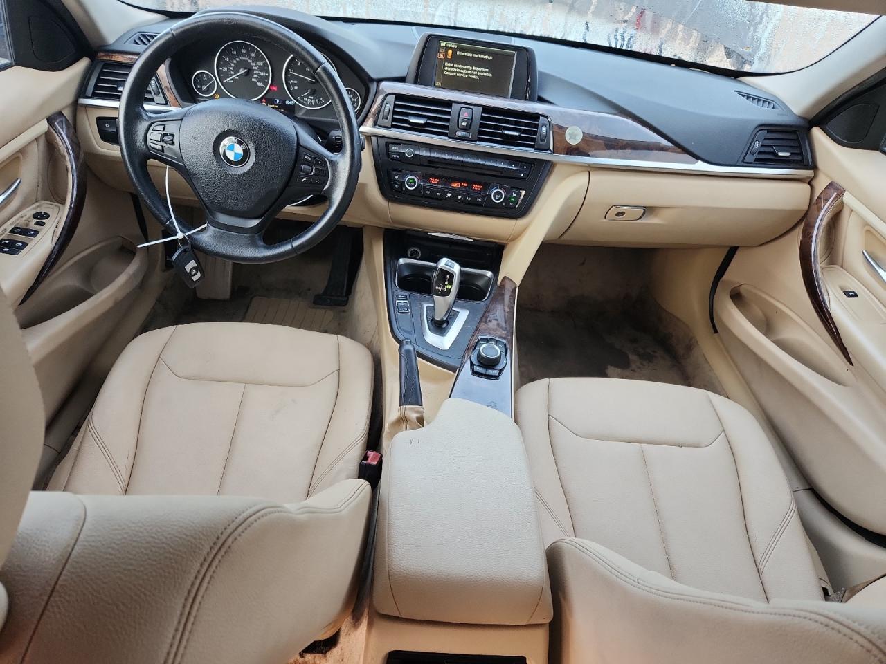 2013 BMW 320 I - zdjęcie 8