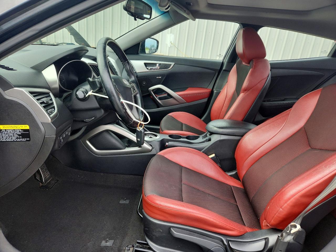 2013 Hyundai Veloster Base - zdjęcie 7