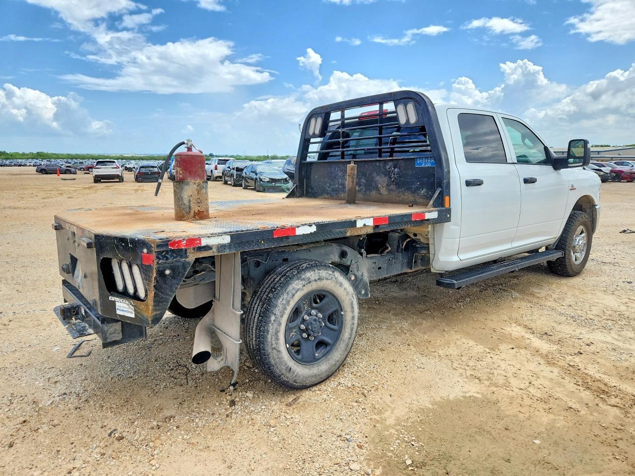 2024 Ram 2500 Tradesman - zdjęcie 3