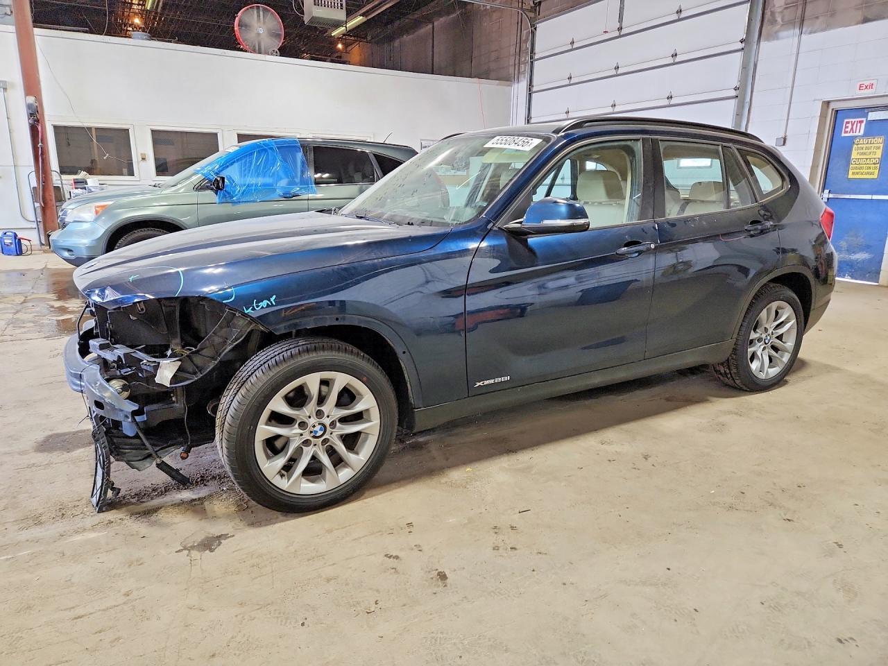 2015 BMW X1 xDrive28I - zdjęcie główne