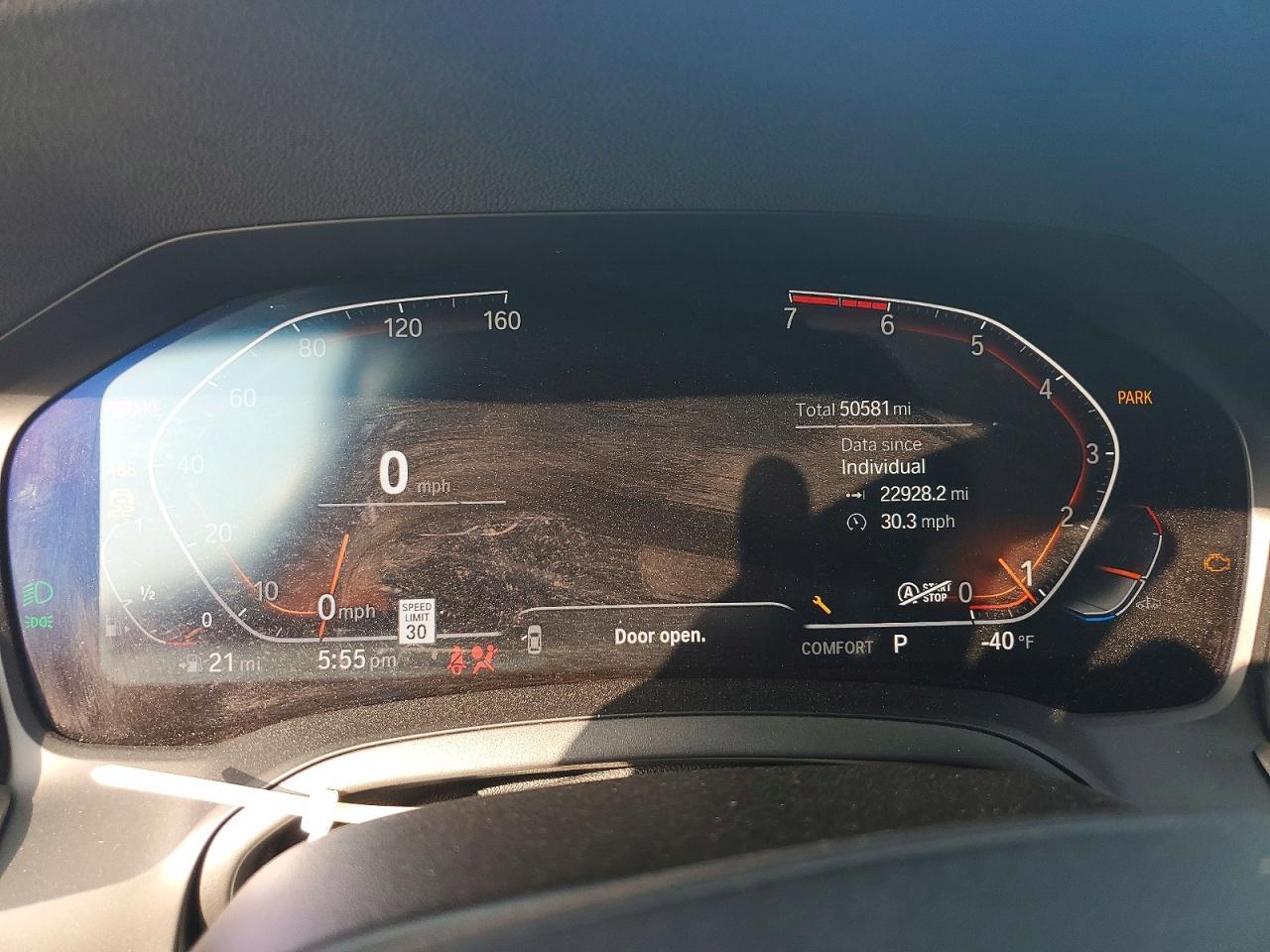 2022 BMW 330I - zdjęcie 9