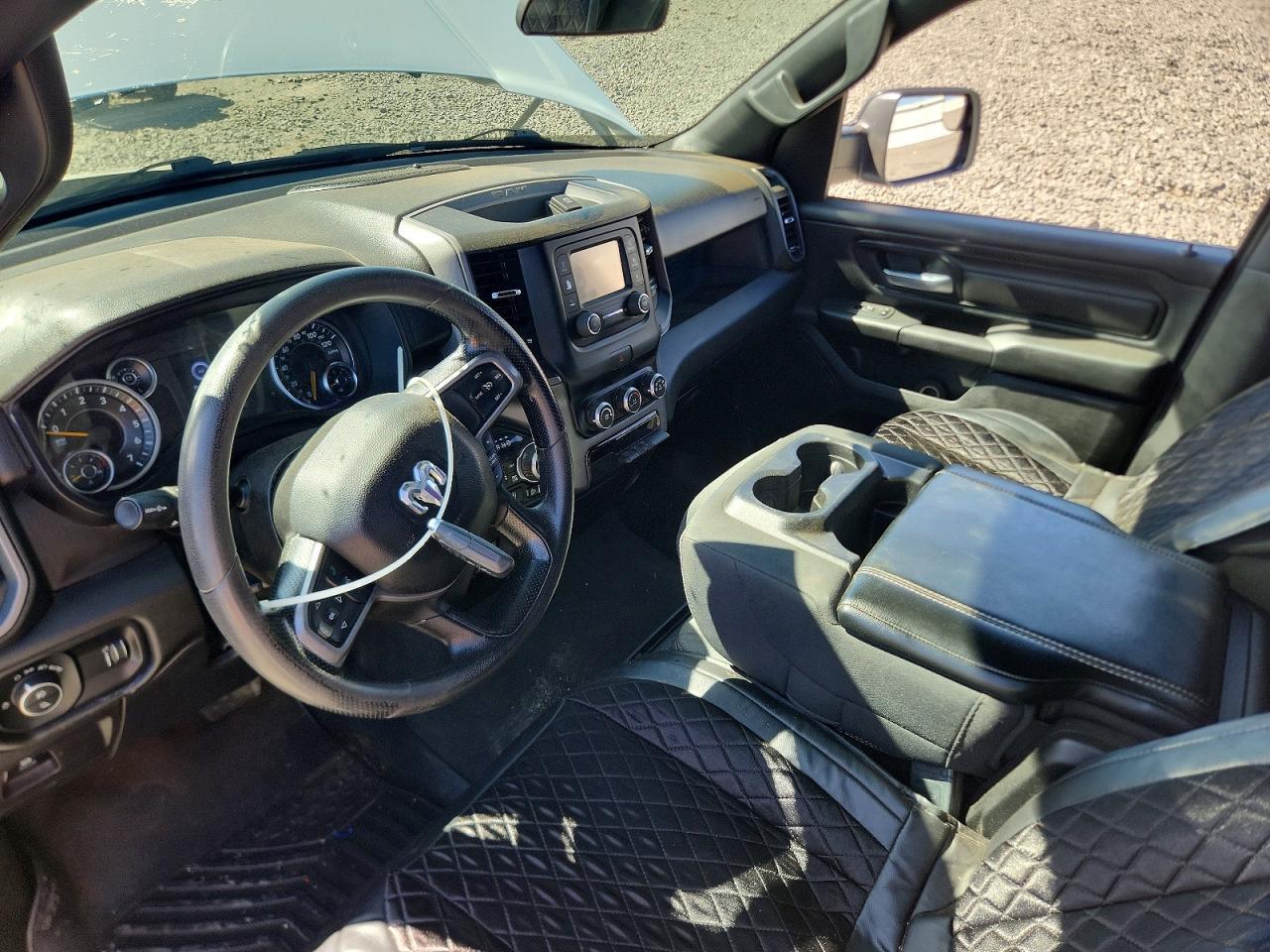 2022 Ram 1500 Tradesman - zdjęcie 8