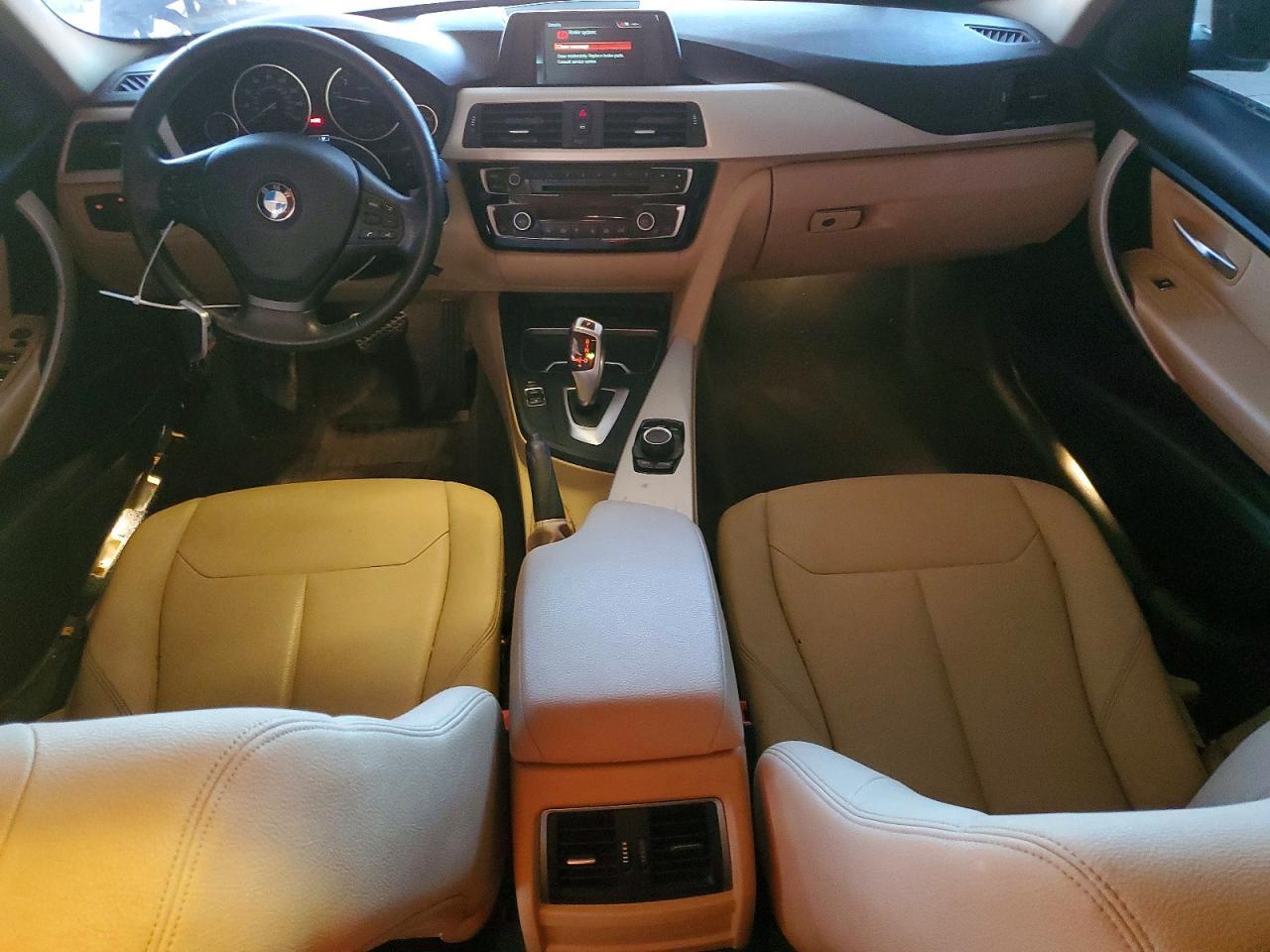 2018 BMW 320 I - zdjęcie 8