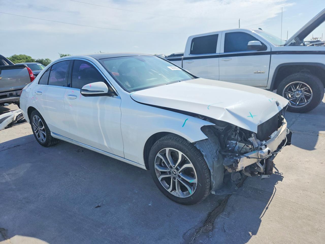 2017 Mercedes-Benz C 300 4Matic - zdjęcie 4