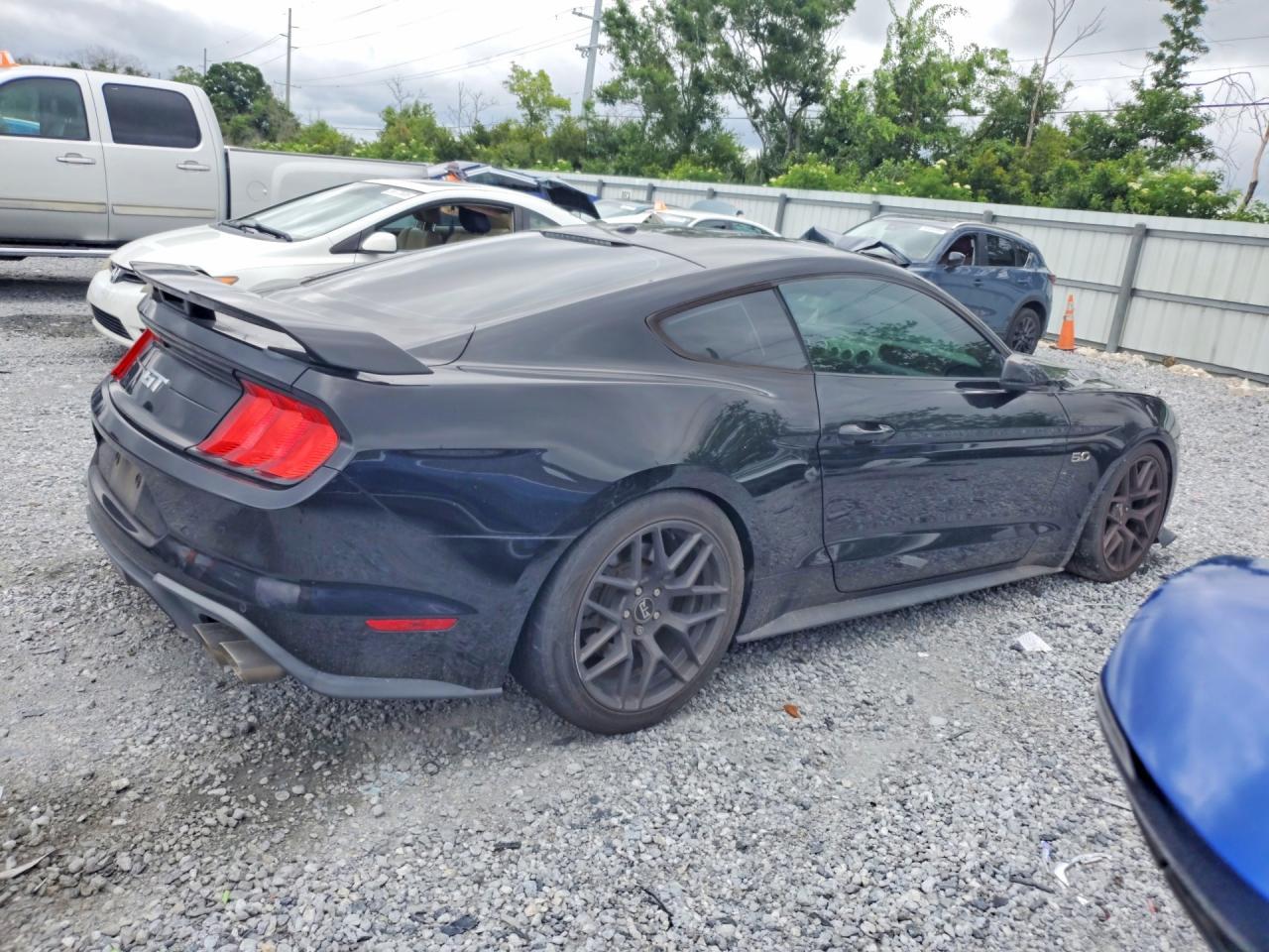 2019 Ford Mustang Gt - zdjęcie 3