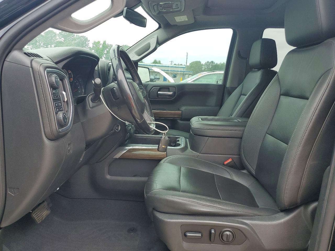 2021 Chevrolet Silverado K1500 Rst - zdjęcie 7