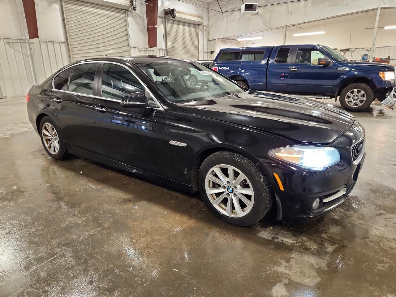 2015 BMW Seria 5 528i - zdjęcie 4