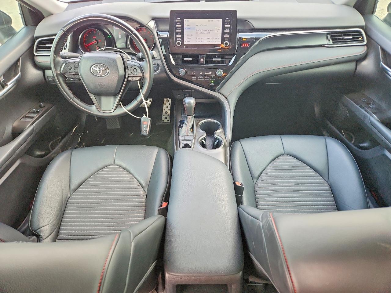 2022 Toyota Camry Trd - zdjęcie 8
