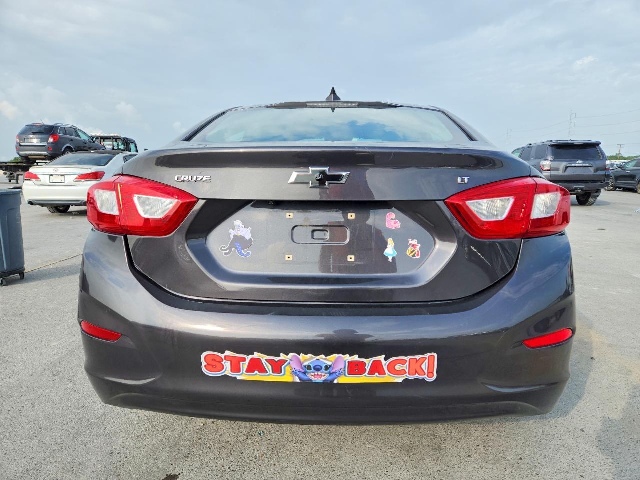 2017 Chevrolet Cruze Lt - zdjęcie 6