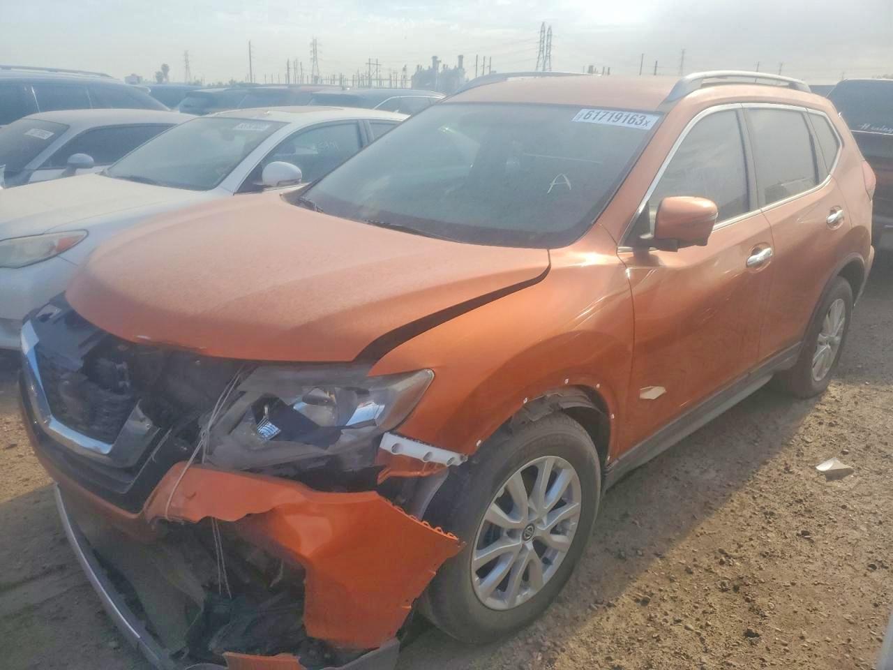 2018 Nissan Rogue Sv - zdjęcie 2