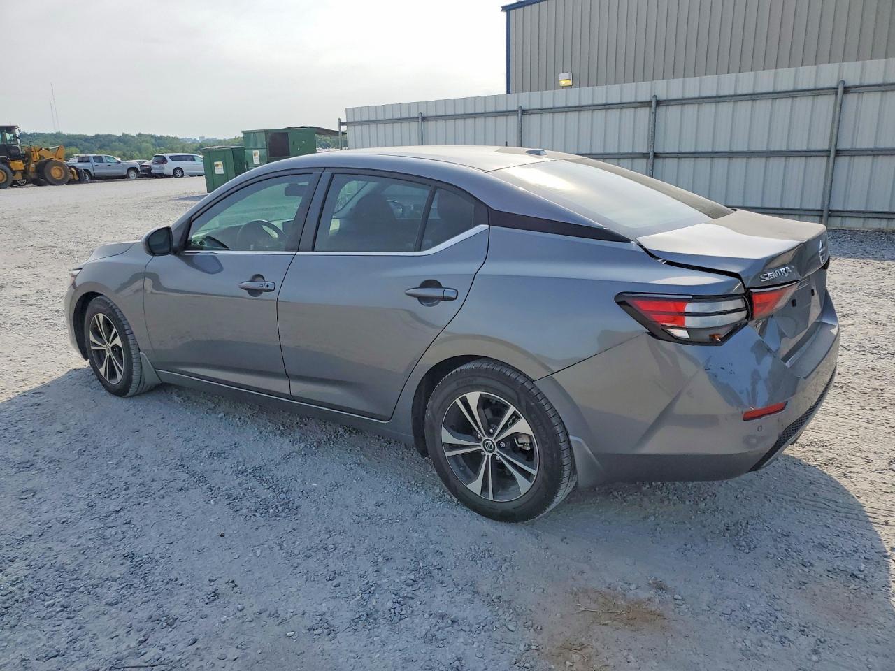 2023 Nissan Sentra Sv - zdjęcie 2
