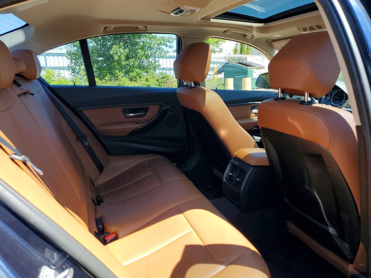 2013 BMW Seria 3 328i - zdjęcie 10