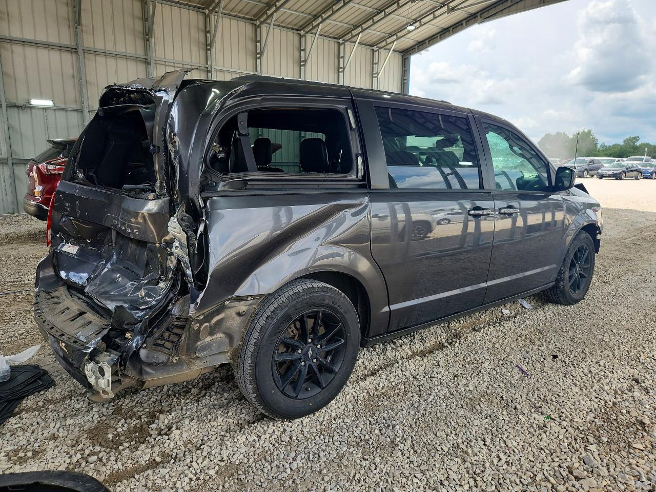 2019 Dodge Grand Caravan Gt - zdjęcie 3