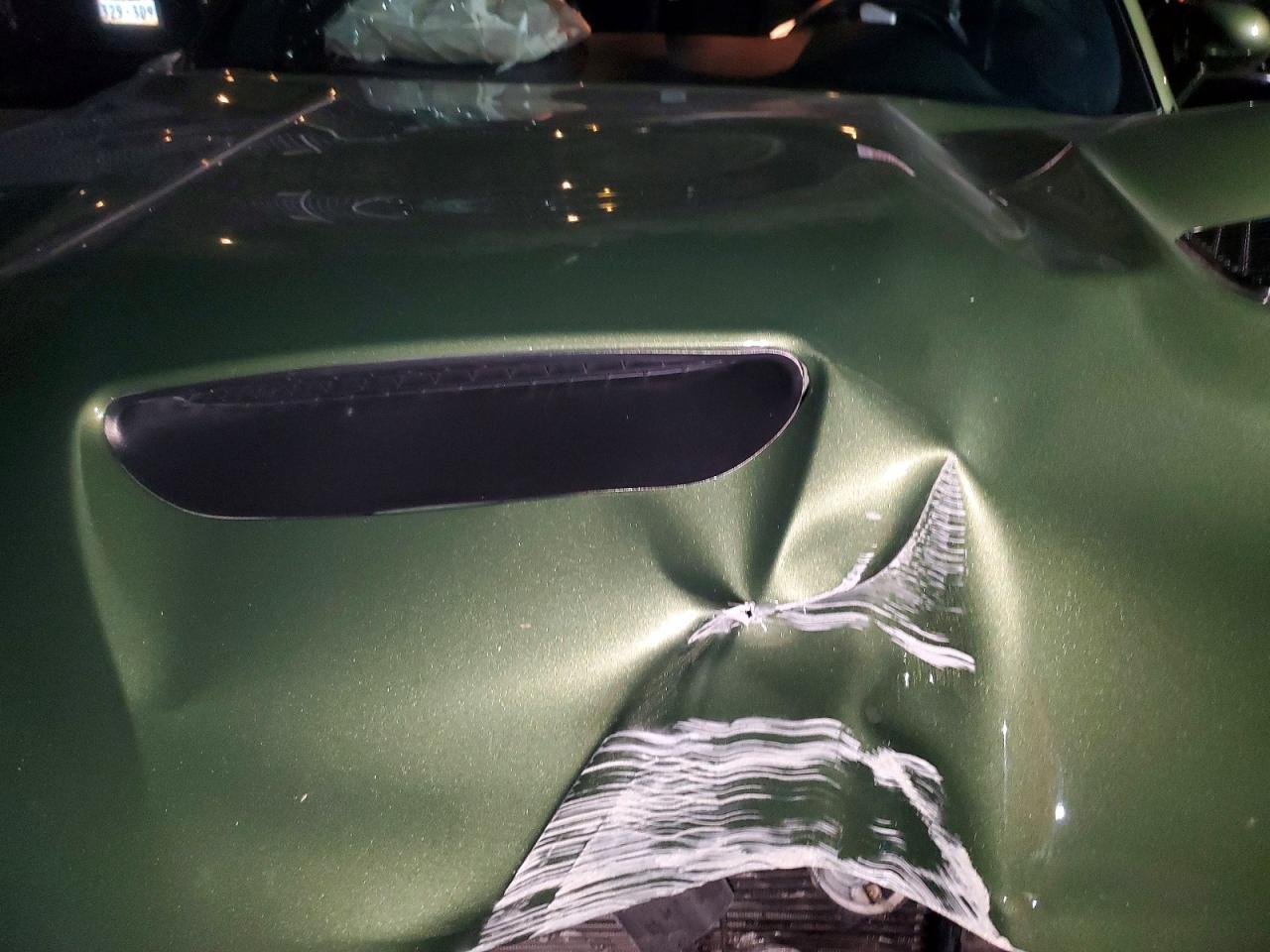 2022 Dodge Challenger R - zdjęcie 12