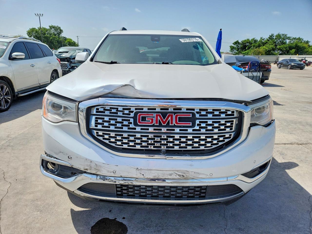 2017 GMC Acadia Denali - zdjęcie 5