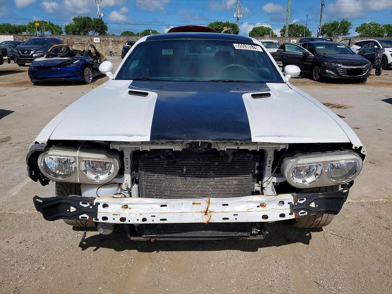Dodge Challenger - zdjęcie 5