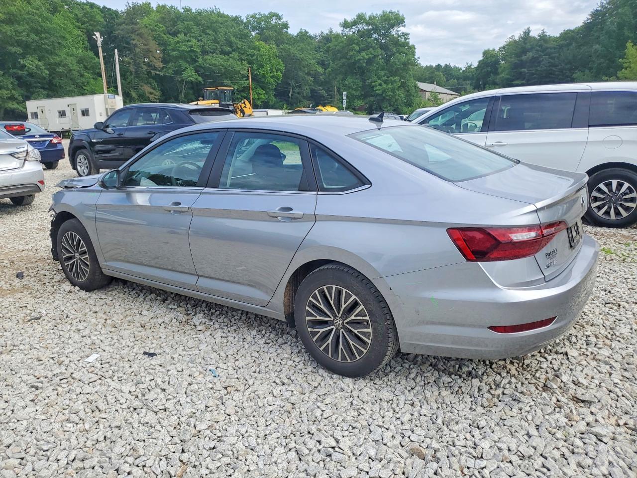 2021 Volkswagen Jetta - zdjęcie 2