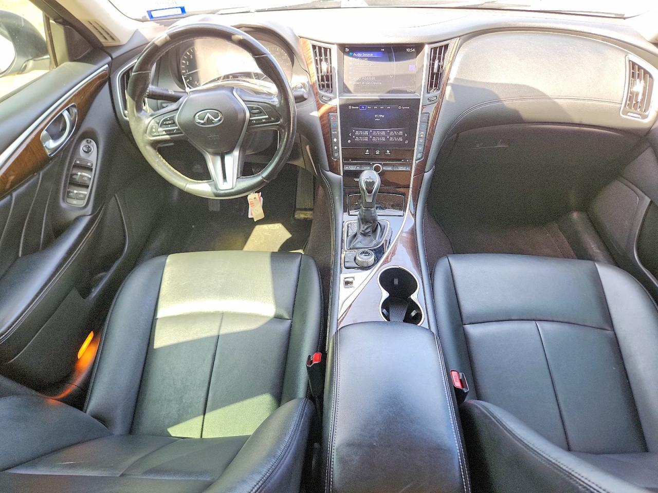 2019 Infiniti Q50 3.0T Luxe - zdjęcie 8