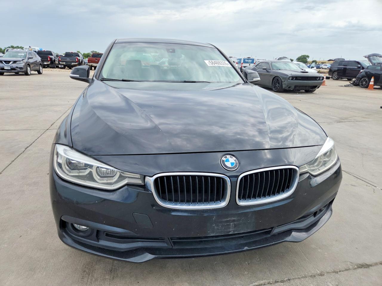 2018 BMW 320 I - zdjęcie 5