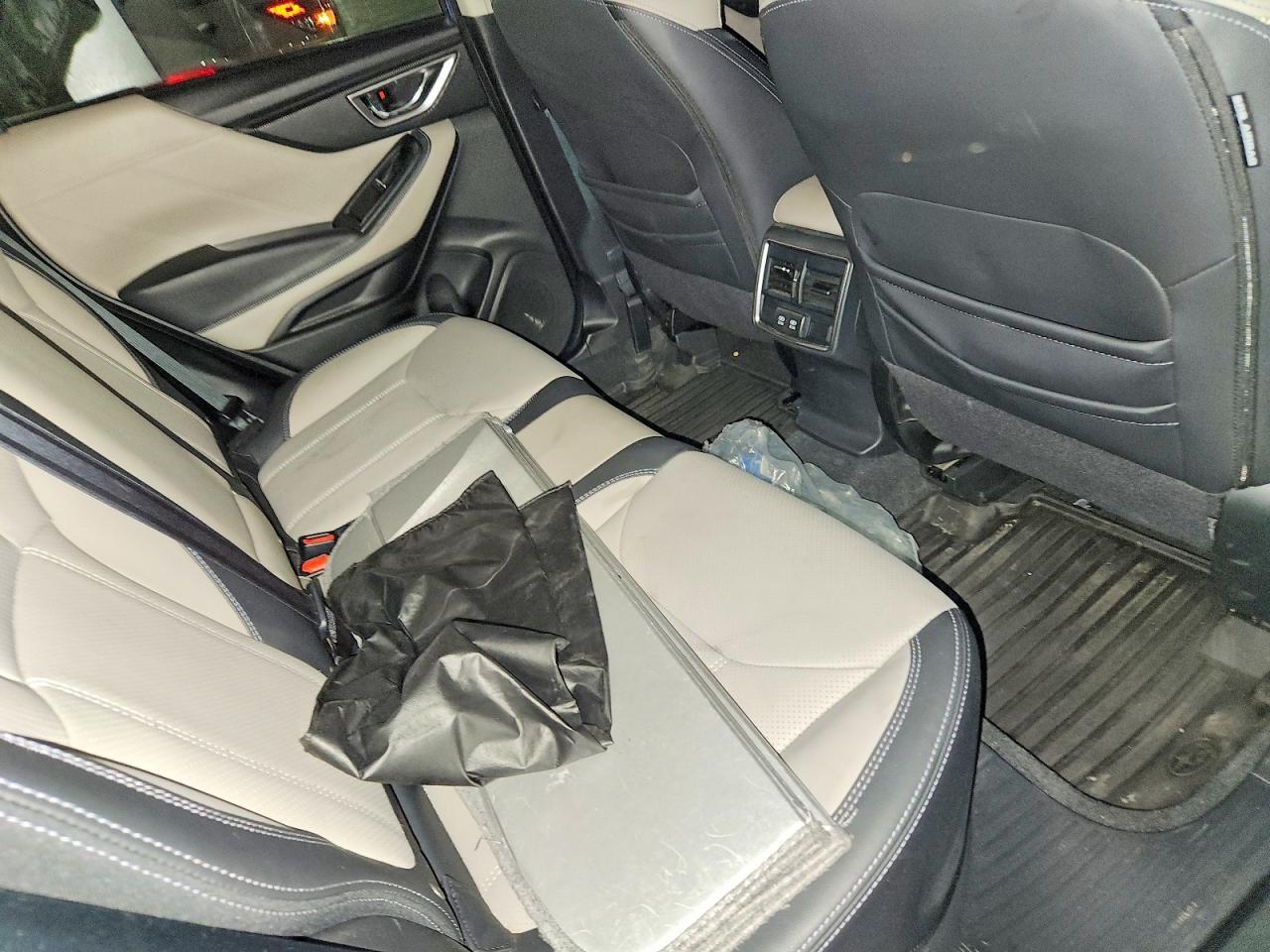 2024 Subaru Forester Limited - zdjęcie 11